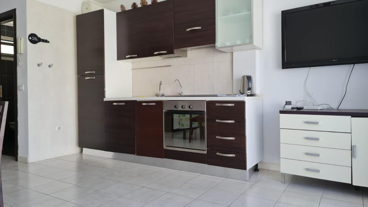 Duplex Apartments Nirvana كالاو سالفاجي المظهر الخارجي الصورة